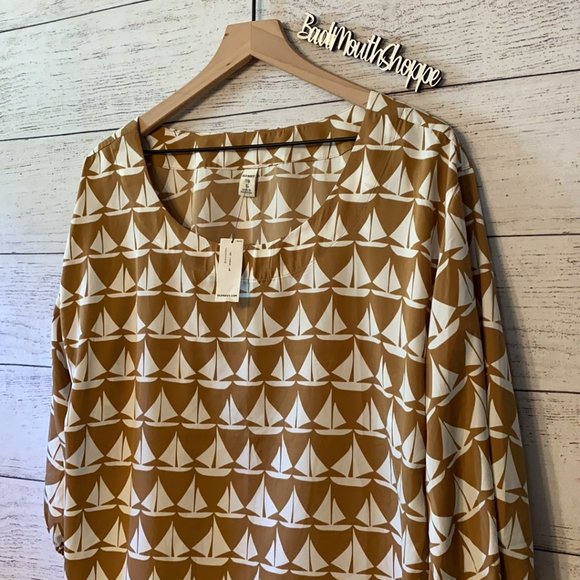 Old Navy Brown Tan Cream Sailboat Print Nautical Women's Blouse NWT Sz L - Picture 3 of 8